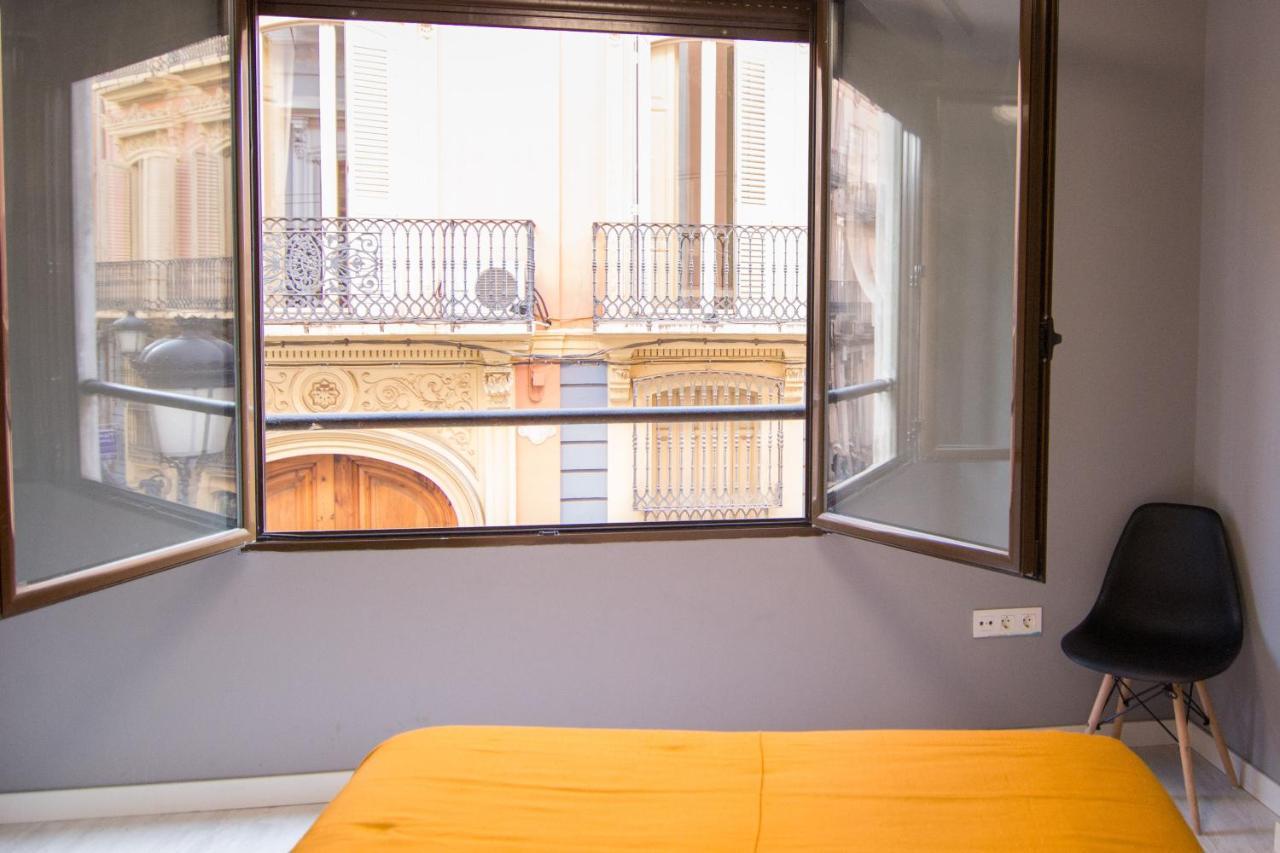 Torres De Quart 26 Apartment Valence Extérieur photo