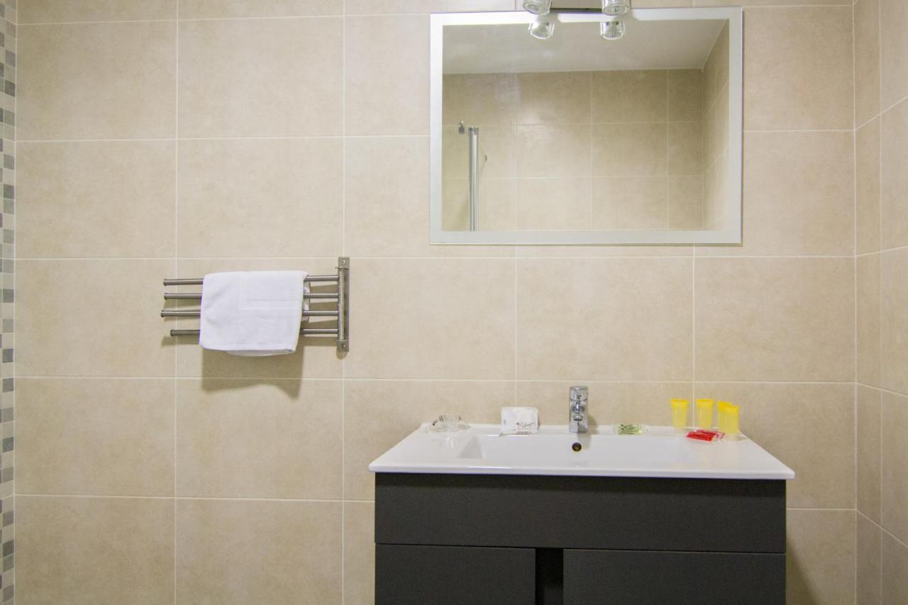 Torres De Quart 26 Apartment Valence Extérieur photo